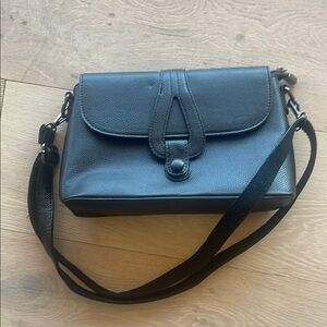 NWOT! Elegant Black Leather Shoulder Bag